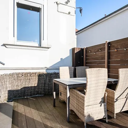 Grosse, Zentrale In Apartamento