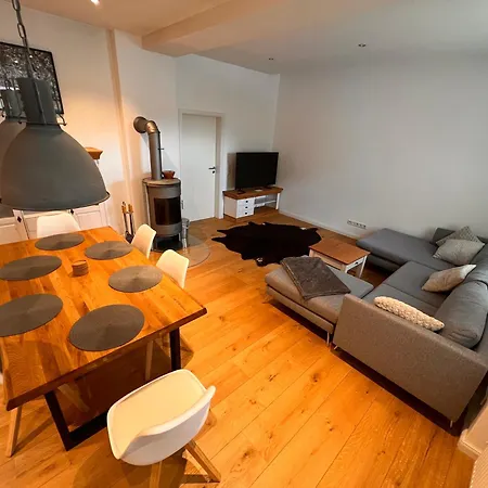 Grosse, Zentrale In * Bielefeld