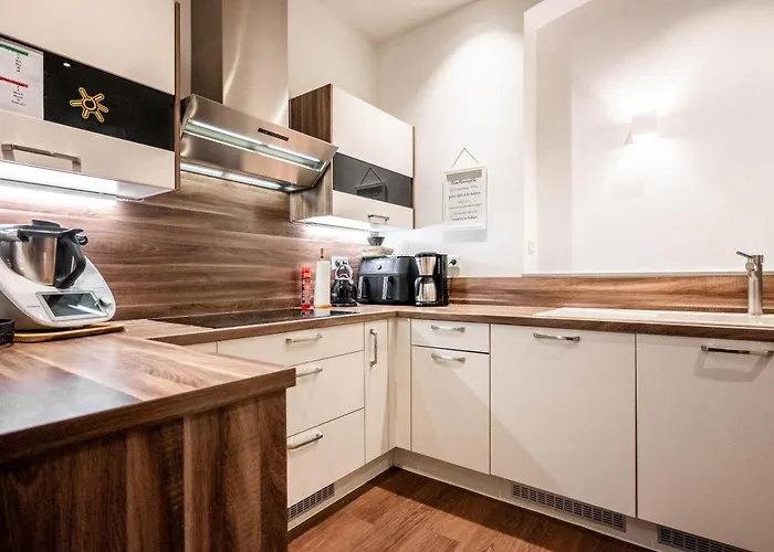 Grosse, Zentrale In Apartament *